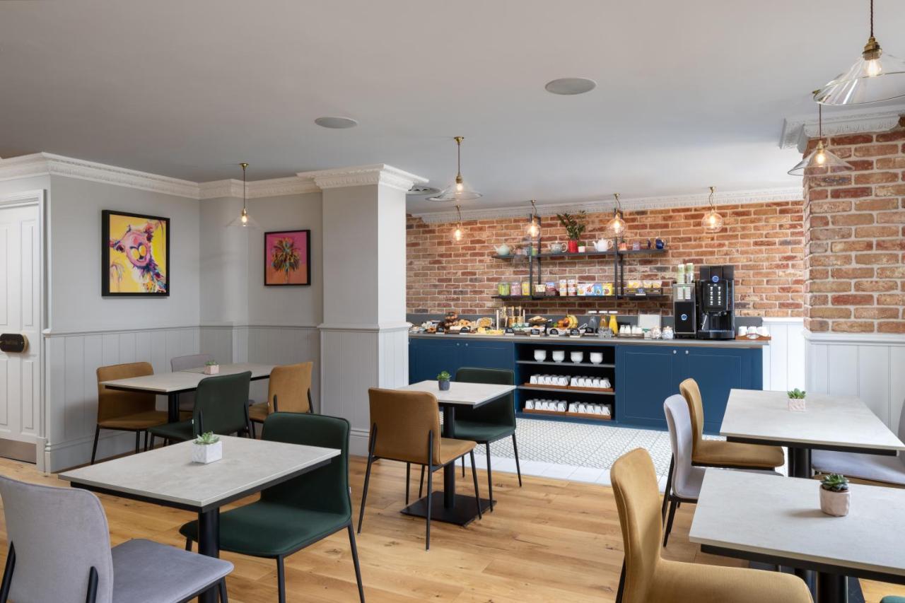 55 By Le Mirage 4* Londres